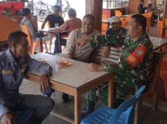 Duduk Bersama, Babinsa Ie Meulee Ajak Warganya Jaga Situasi Tetap Kondusif