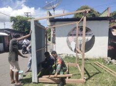 Babinsa Kuta Ateuh Bantu Warga Bangun Warung, Wujud Nyata Dukungan Usaha Kecil