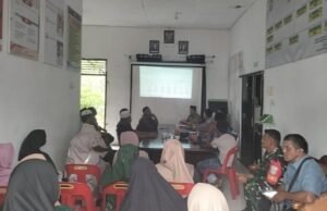 Babinsa Koramil 02/Sukakarya Hadiri Rapat Bersama Guru Pengajian di Gampong Krueng Raya