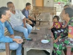 Babinsa Berawang Perkuat Kedekatan dengan Warga Lewat Komsos Humanis