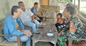 Babinsa Berawang Perkuat Kedekatan dengan Warga Lewat Komsos Humanis