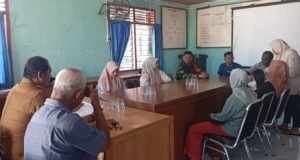 Ciptakan Lingkungan Tertib, Babinsa Kuta Ateuh Bersama Aparatur Gampong Gelar Musyawarah Penertiban Hewan Ternak
