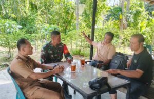 Duduk Bersama Warga, Babinsa Jaboi Perkuat Sinergi dan Silaturahmi