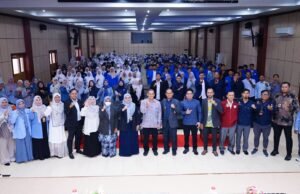 Ratusan Mahasiswa UBBG Ikut Kuliah Umum Pendidikan, Mahasiwa Harus Siap Hadapi Tantangan Global