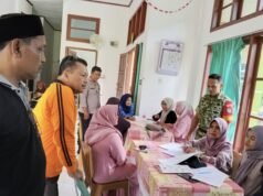 Perkuat Layanan Kesehatan Warga, Babinsa Aneuk Laot Turun Langsung Dampingi Kegiatan Posyandu