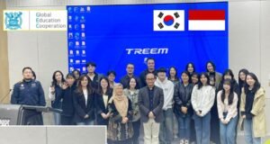 Prof Eka Isi Kuliah Tamu di Seoul National University Korsel, Bahas Riset Generasi Muda Muslim dan K-Pop
