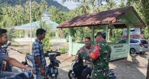 Babinsa Batee Shoek Aktif Jalin Komsos, Warga: Kehadiran TNI Bikin Lingkungan Lebih Aman