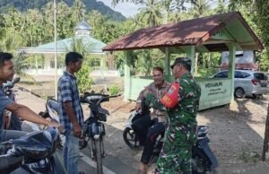 Babinsa Batee Shoek Aktif Jalin Komsos, Warga: Kehadiran TNI Bikin Lingkungan Lebih Aman