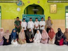 Haru dan Penuh Doa! Babinsa Koramil 02/Sukakarya Hadiri Peusijuk Calon Jamaah Haji Warga Kuta Timu