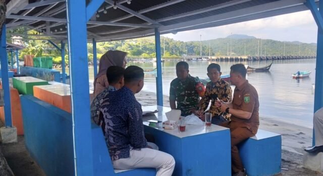 Babinsa Kuta Timu Perkuat Komsos, Serap Aspirasi Warga di Wilayah Binaan