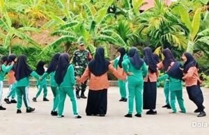 Babinsa Koramil 02/Sukakarya Dampingi Kegiatan Olahraga Siswa SDN 17