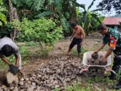 Babinsa Iboih Ikut Kerja, Pembangunan Rumah Warganya Jadi Lebih Cepat