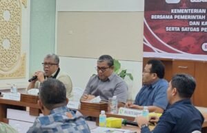 Kadis DKP Aceh Di Hadapan Wamen PKP RI, Dukungan Penuh Pembangunan Rumah di Kampung Nelayan Merah Putih Aceh Jaya