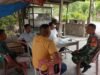 Babinsa Aneuk Laot Ajak Pemuda Jadi Garda Terdepan Jaga Keamanan Lingkungan Desa