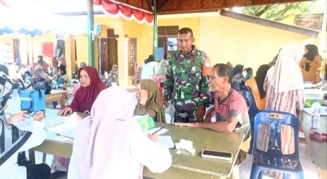 Monitoring Posyandu, Babinsa Pastikan Pelayanan Kesehatan Warga Berjalan Lancar dan Maksimal