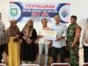 Sinergi TNI–Polri Jaga Transparansi Pembagian BLT di Gampong Balohan, Babinsa Koramil 01/Sukajaya dan Bhabinkamtibmas Dampingi Penyalurannya