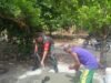 Babinsa Koramil 01/Sukajaya Bantu Warga Bangun Rumah, Wujud Kepedulian di Wilayah Binaan