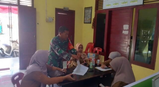 Babinsa Aktif Data Wilayah Binaan, Perkuat Informasi Teritorial di Gampong Keuneukai