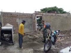 Babinsa Iboih Hadir Membantu, Warga Semakin Semangat Dalam Bekerja