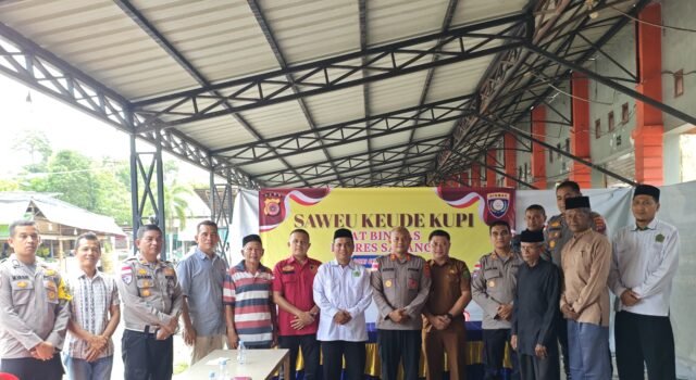 Saweu Keude Kupi: Kapolres Sabang Bersama Warga Kuta Timu, Perkuat Sinergi “Antara Polri dan Rakyat”
