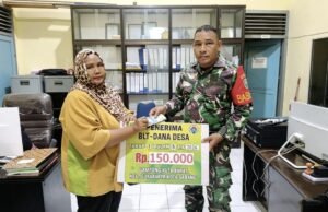 Sinergi TNI-Pemerintah Gampong: Babinsa Sukakarya Dampingi Penyaluran BLT Desa 2026