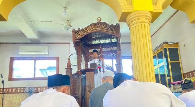 Khutbah Jumat di Masjid Syuhada, Khatib Tgk Muchtar ajak Jamaah Menjaga Kebersihan Hati