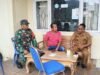 Komsos Bersama Keuchik dan Warga, Babinsa Batee Shoek Perkuat Silaturahmi dan Jaring Informasi Wilayah