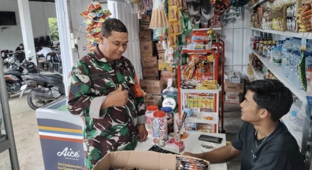 Pererat Kemanunggalan TNI-Rakyat, Babinsa Iboih Aktif Jalin Komunikasi dengan Warga Binaan