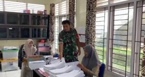 Perkuat Data Teritorial, Babinsa Ie Meulee Laksanakan Puldata Demografi Bersama Perangkat Gampong