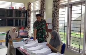 Perkuat Data Teritorial, Babinsa Ie Meulee Laksanakan Puldata Demografi Bersama Perangkat Gampong