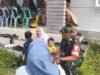 Babinsa Koramil 02/Sukakarya Ajak Ibu-Ibu Aktif ke Posyandu Demi Kesehatan Keluarga