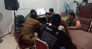Babinsa Balohan Gelar Komsos Bersama Aparatur Gampong dan Tokoh Masyarakat Bahas Kenakalan Remaja