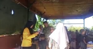 Melalui Posyandu, Babinsa Gampong Paya Dukung Terwujudnya Masyarakat Sehat dan Sejahtera