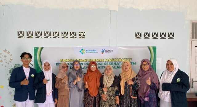 Promosi kesehatan dan edukasi CERDIK penyakit tidak menular (PTM) Bersama Poltekkes Kemenkes Aceh dan Puskesmas Baitussalam