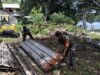 TNI Dekat dengan Rakyat: Babinsa Iboih Turun Langsung Bantu Pekerjaan Warga