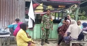 Babinsa Gampong Paya Ajak Ibu Rumah Tangga Tingkatkan Gotong Royong dan Produktivitas Ekonomi Keluarga