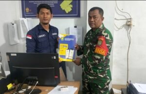 Babinsa Kuta Timu Laksanakan Puldater Administrasi Kependudukan, Dorong Warga Miliki Akta Kelahiran