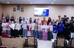 Pakar Pendidikan UNIMAS Ini Ajak Akademisi Bangun Kolaborasi Lintas Negara pada Kuliah Umum di UBBG