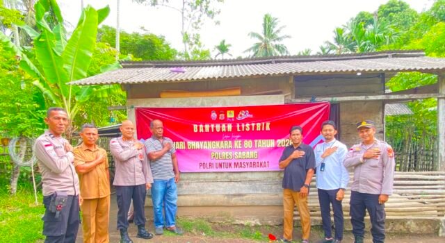 Polres Sabang Salurkan Bantuan Listrik Gratis untuk Warga Kurang Mampu di Hari Bhayangkara ke-80