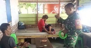 Babinsa Paya Beri Motivasi Nelayan, Ingatkan Utamakan Keselamatan Melaut