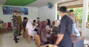 Babinsa Jaboi dan Bhabinkamtibmas Kawal Seleksi Perangkat Gampong, Wujudkan Proses yang Transparan dan Akuntabel