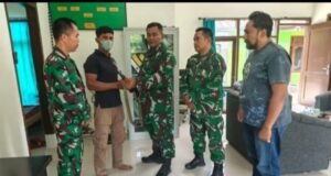 Warga Serahkan Senjata Api Rakitan ke Koramil 09/Ulee Kareng