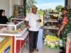 Babinsa Batee Shoek Pantau Harga Sembako di Kios Warga, Pastikan Kebutuhan Pokok Tetap Terkendali