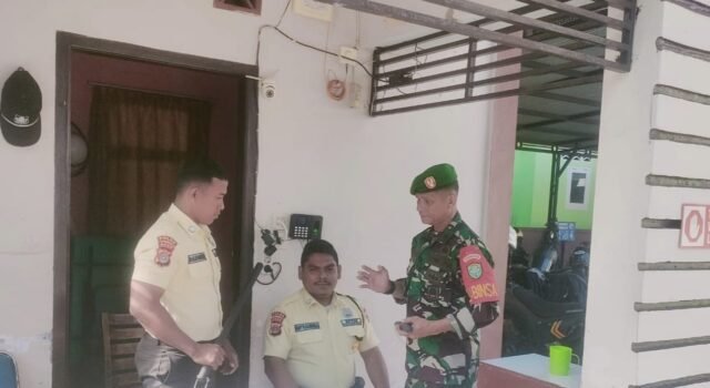 Perkuat Sistem Keamanan, Babinsa Kuta Ateuh Sambangi Pos Satpam Pengadilan Negeri Sabang