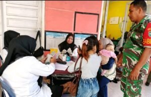Babinsa 07 Gampong Kuta Barat Pantau Langsung Posyandu, Cegah Stunting dan Jaga Kesehatan Ibu & Balita