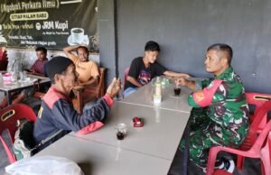 Pererat Ikatan Batin, Babinsa Paya Seunara Dengar Langsung Suara Warga