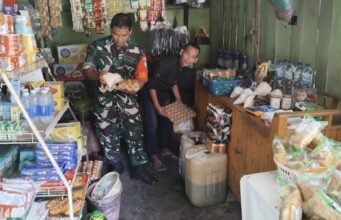 Pantau Stabilitas Harga dan Stok Sembako, Babinsa Gampong Iboih Turun Langsung ke Lapangan