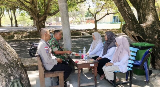 Sinergi Babinsa dan Babinkamtibmas Pantau Pelaksanaan Program Pemenuhan Gizi SPPG