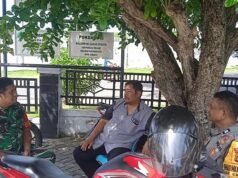 Komsos Bersama Warga, Babinsa dan Bhabinkamtibmas Ie Meulee Tekankan Pentingnya Kerja Sama