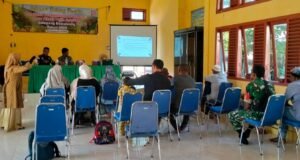 Babinsa Beurawang Bersama Bhabinkamtibmas dan Perangkat Gampong Ikut Pelatihan Koperasi Merah Putih Syariah